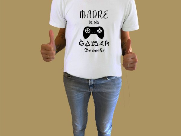 Camiseta personalizada Mama Gamer